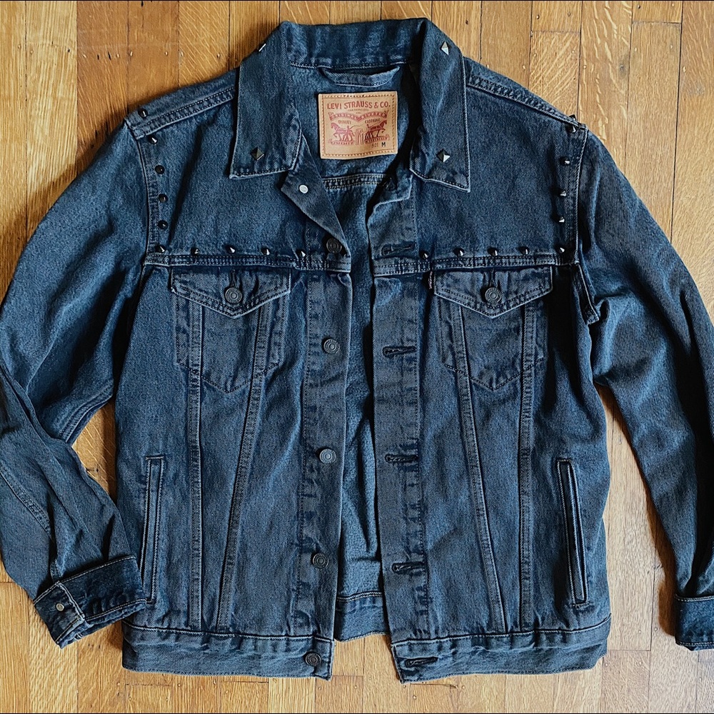 Levi’s denim jacket